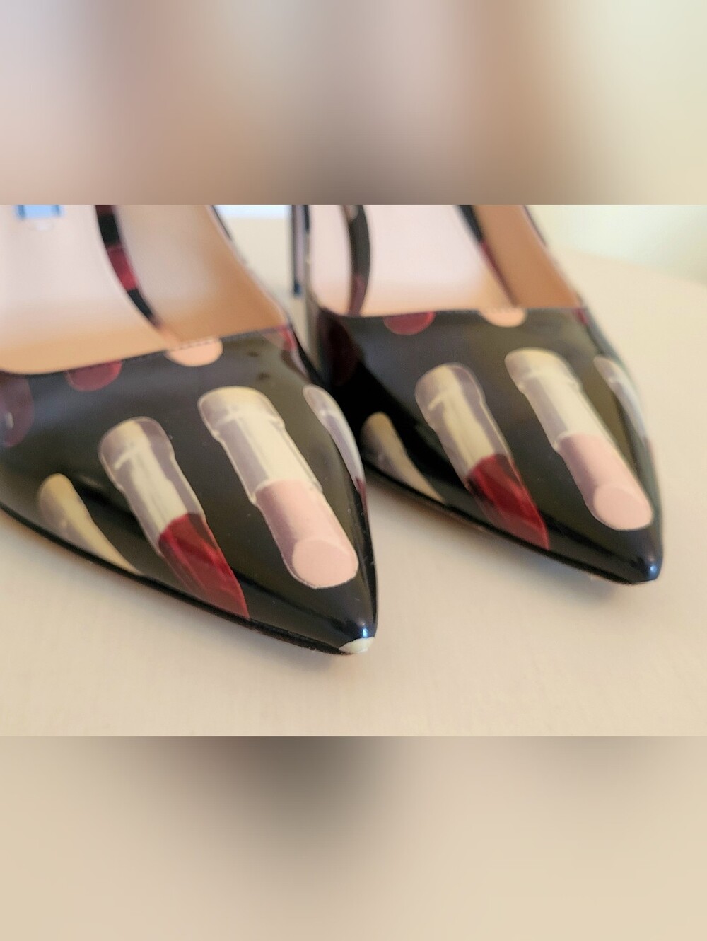 Prada - RARE! Vintage Black Patent Leather Lipstick Print Pumps Heels Size 37 - Picture 4 of 11